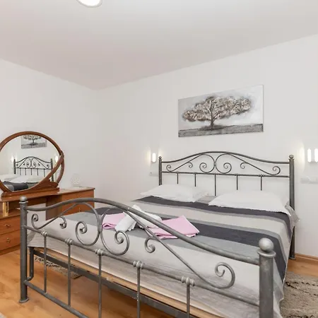 Ana By Interhome Hébergement de vacances *